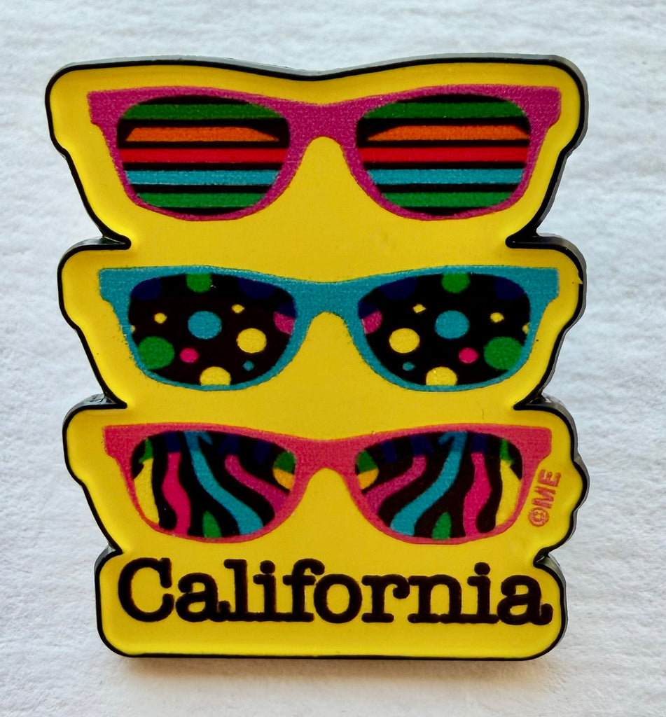 California Sunglasses Lapel Pin Souvenir Beach Gift