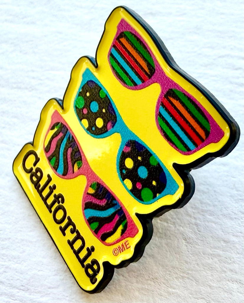 California Sunglasses Lapel Pin Souvenir Beach Gift