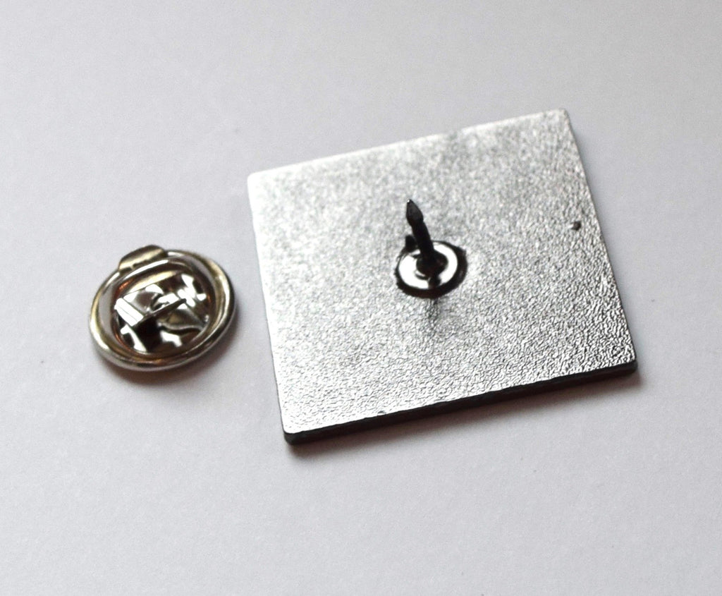 New York Graphic Text Enamel Pin